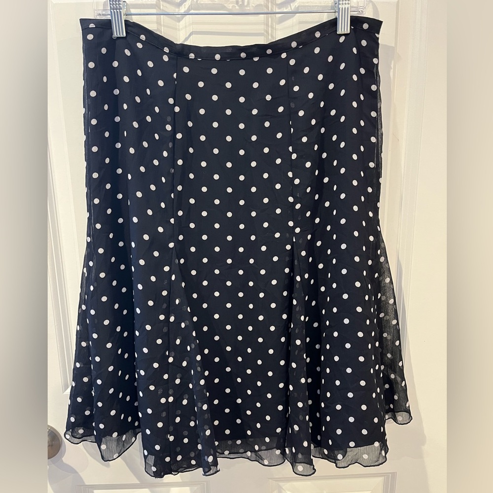 Liz & Co. Navy Blue with White Polka Dot Skirt Size 10